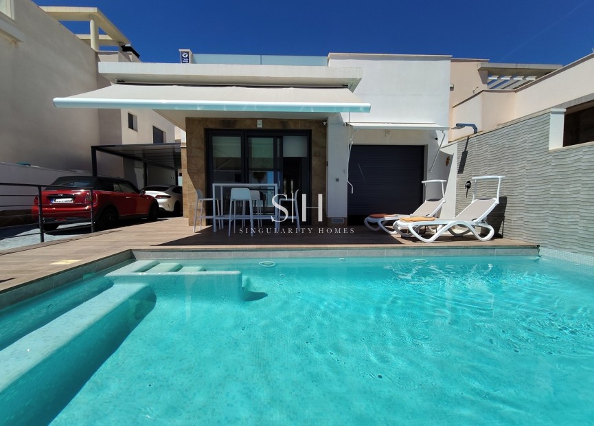 Перепродажа - Villa - San Miguel de Salinas - Inland