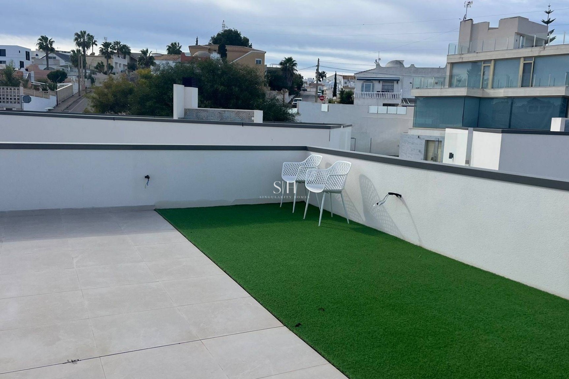 Перепродажа - Villa - San Miguel de Salinas - Urbanizacion Blue Lagoon