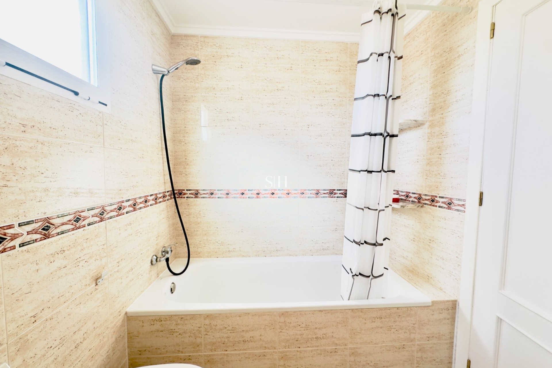 Перепродажа - Villa - Torrevieja - Aguas Nueva