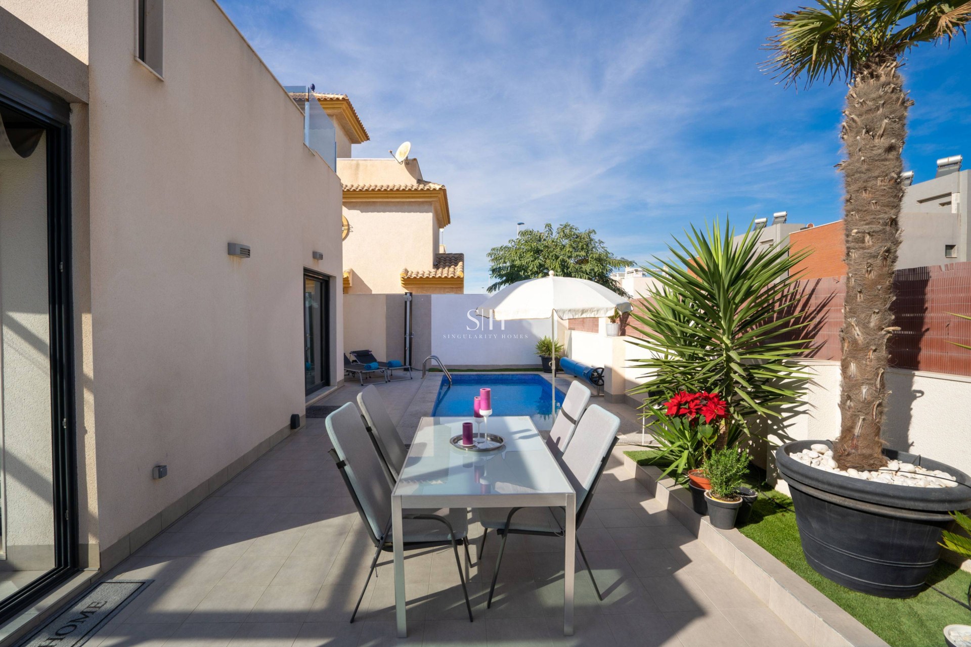 Перепродажа - Villa - Torrevieja - Aguas Nuevas 2