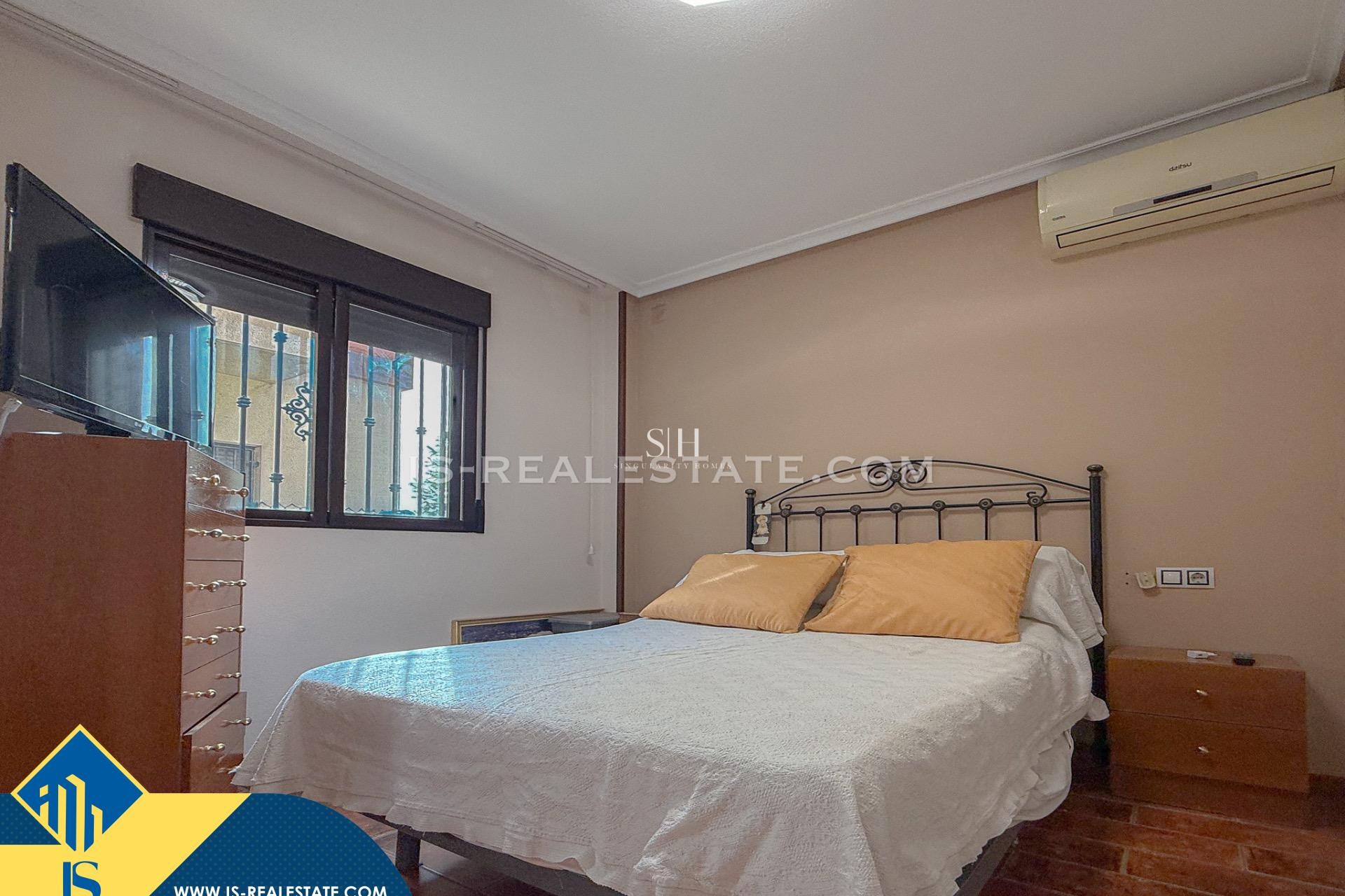 Перепродажа - Villa - Torrevieja - Aguas Nuevas