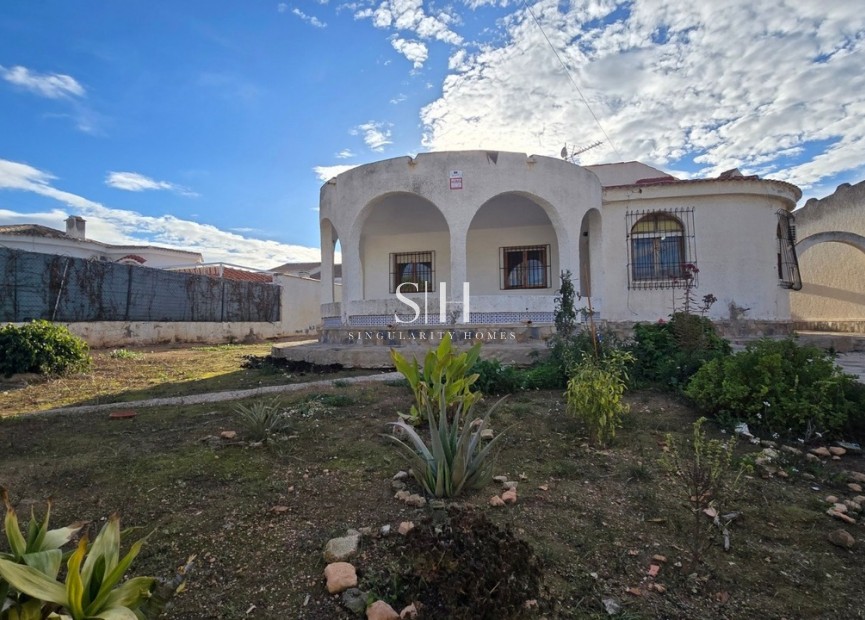 Перепродажа - Villa - Torrevieja - Costa Blanca