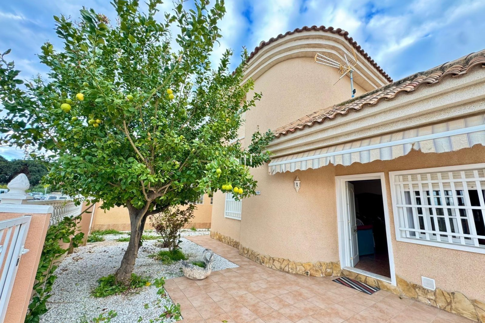 Перепродажа - Villa - Torrevieja - Costa Blanca