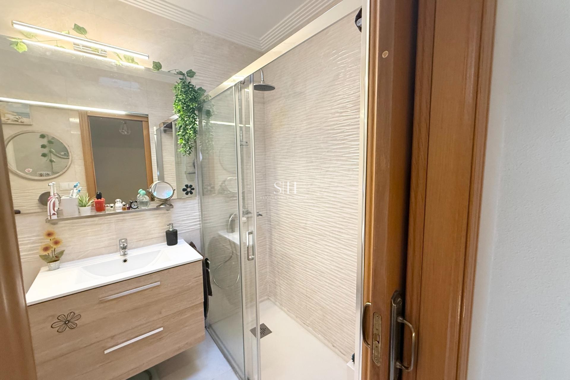 Перепродажа - Villa - Torrevieja - El Limonar