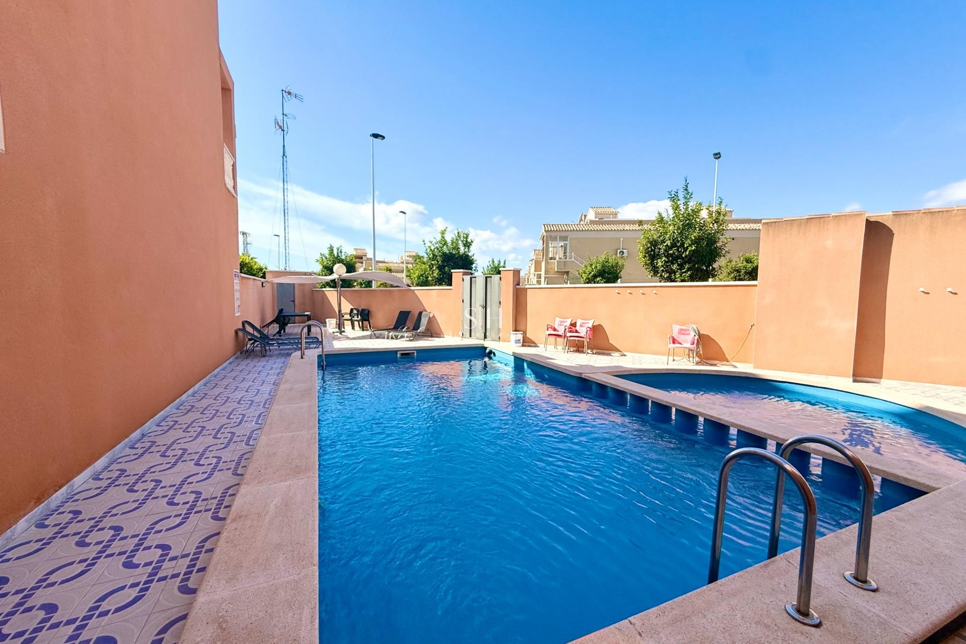 Перепродажа - Villa - Torrevieja - El Limonar