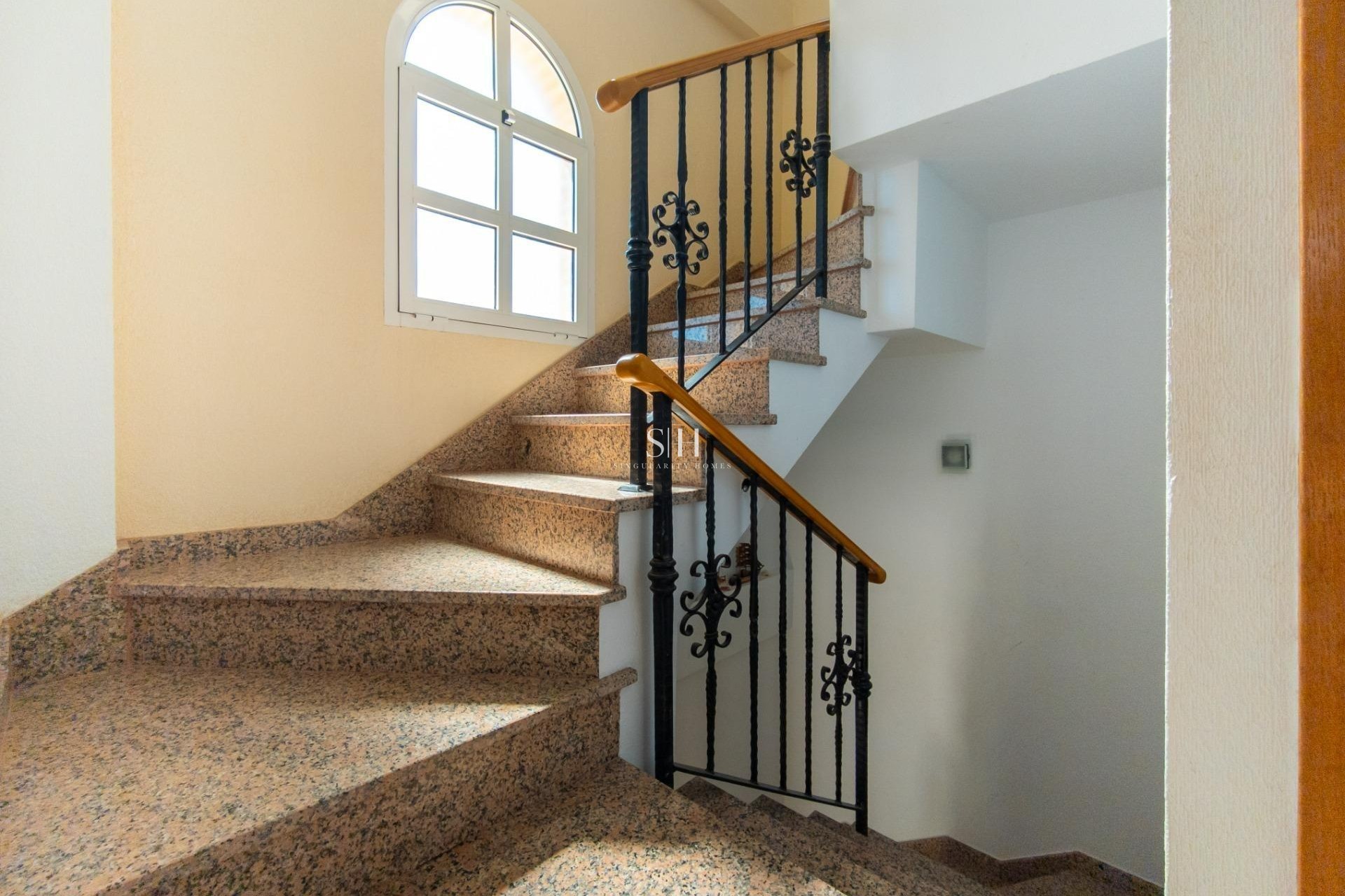 Перепродажа - Villa - Torrevieja - La Mata