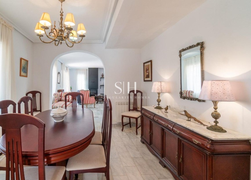 Перепродажа - Villa - Torrevieja - La Mata
