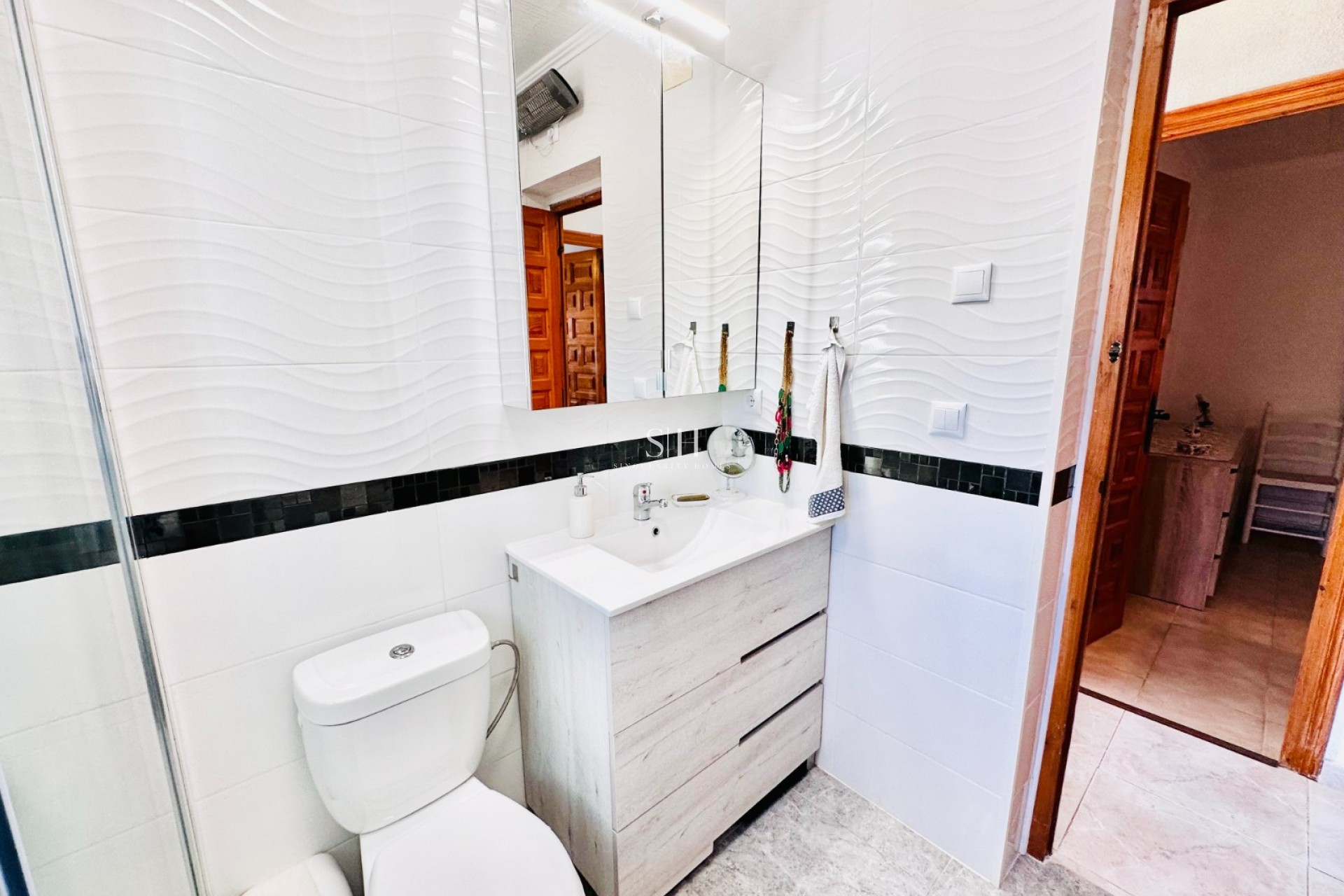 Перепродажа - Villa - Torrevieja - La Siesta - El Salado -  Torreta