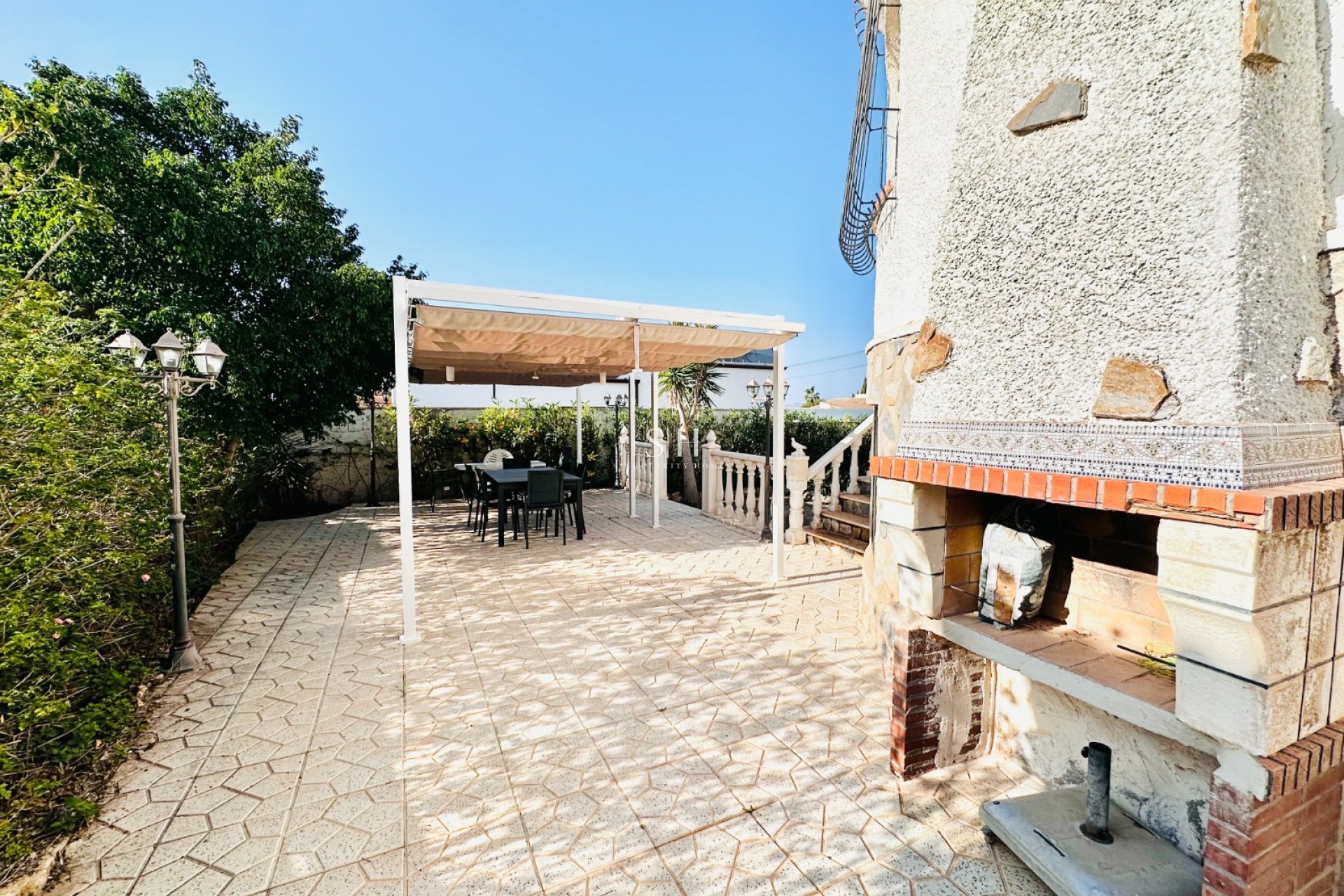 Перепродажа - Villa - Torrevieja - La Siesta - El Salado -  Torreta