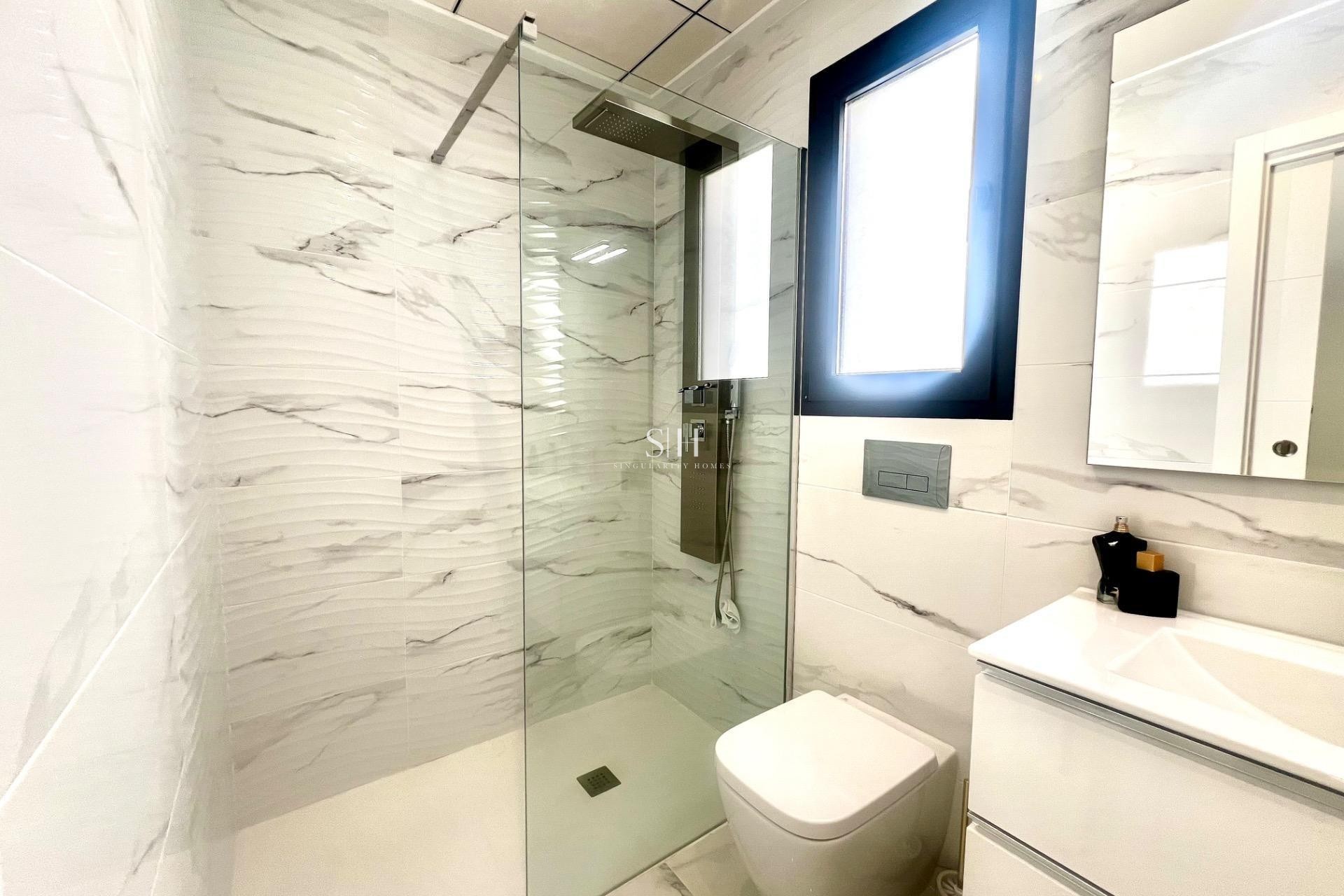 Перепродажа - Villa - Torrevieja - La Siesta - El Salado - Torreta