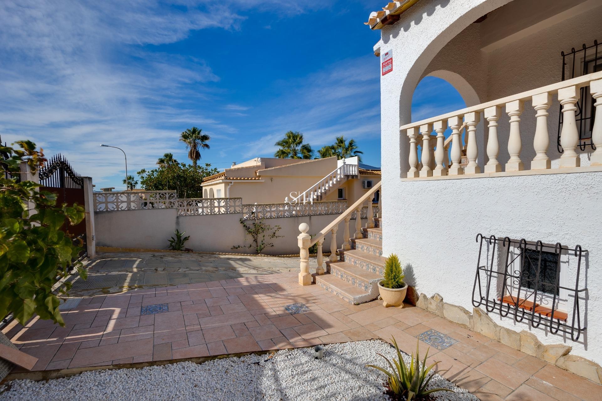 Перепродажа - Villa - Torrevieja - La Siesta - El Salado - Torreta