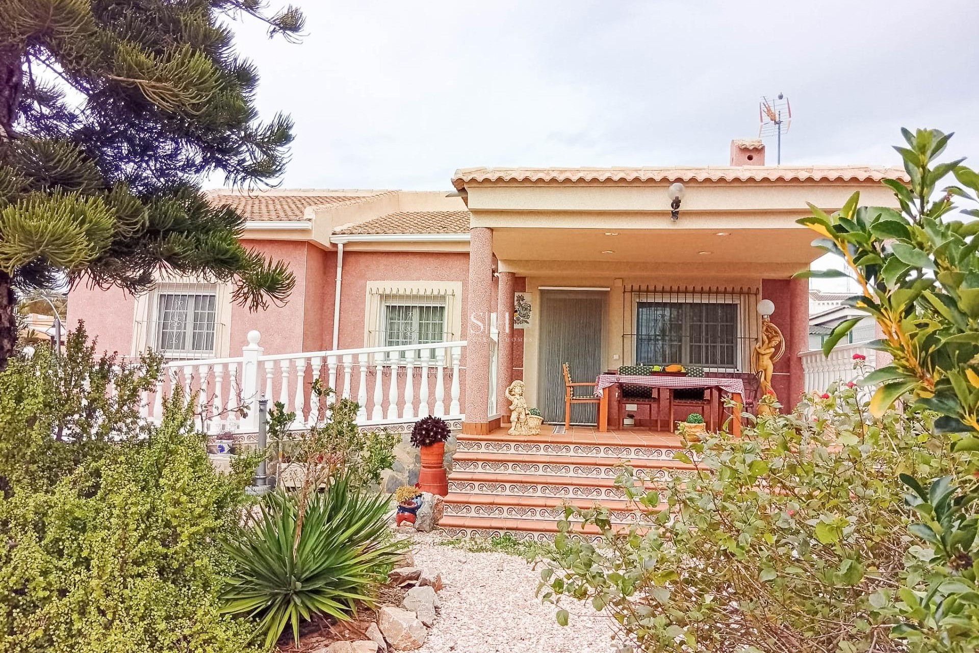 Перепродажа - Villa - Torrevieja - La Siesta - El Salado - Torreta