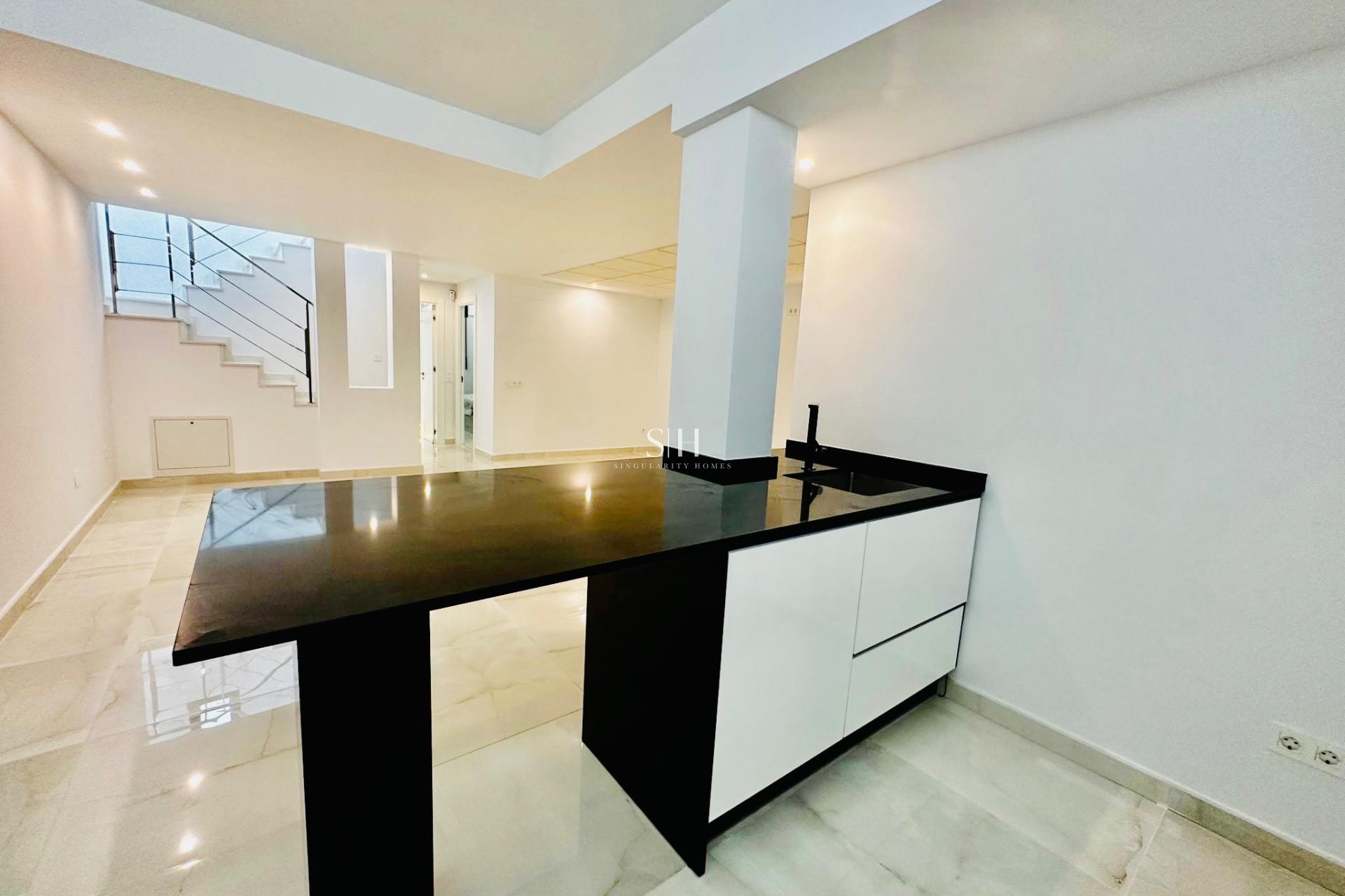 Перепродажа - Villa - Torrevieja - Las calas