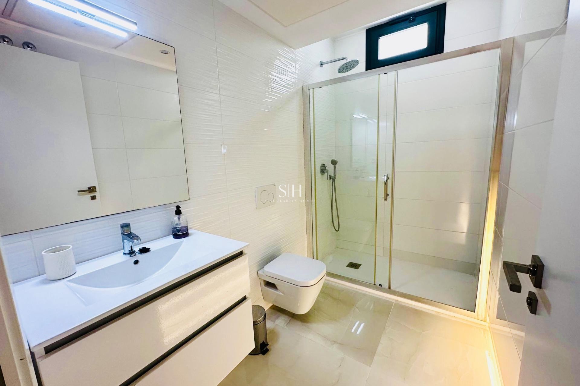 Перепродажа - Villa - Torrevieja - Las calas