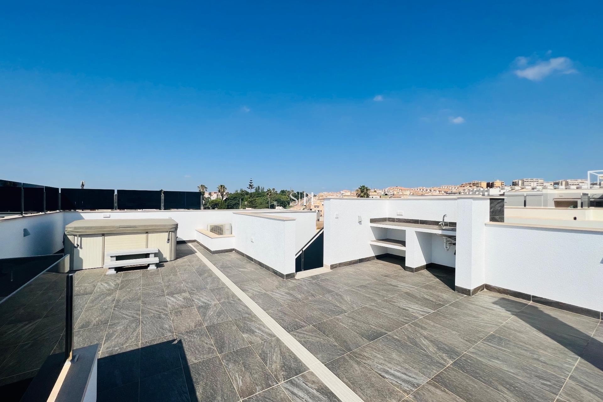 Перепродажа - Villa - Torrevieja - Las calas