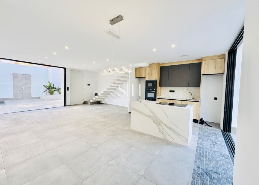 Перепродажа - Villa - Torrevieja - Los balcones