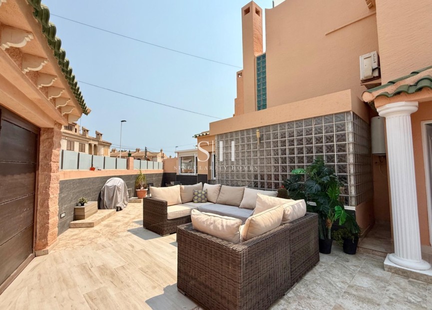 Перепродажа - Villa - Torrevieja - Los Frutales