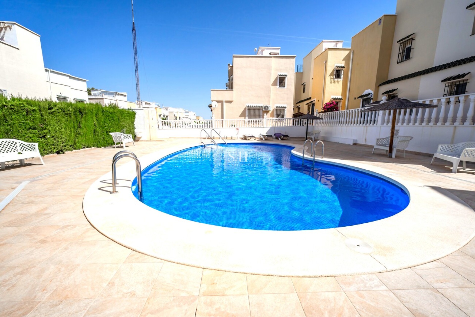 Перепродажа - Villa - Torrevieja - Res Valle de los pinos