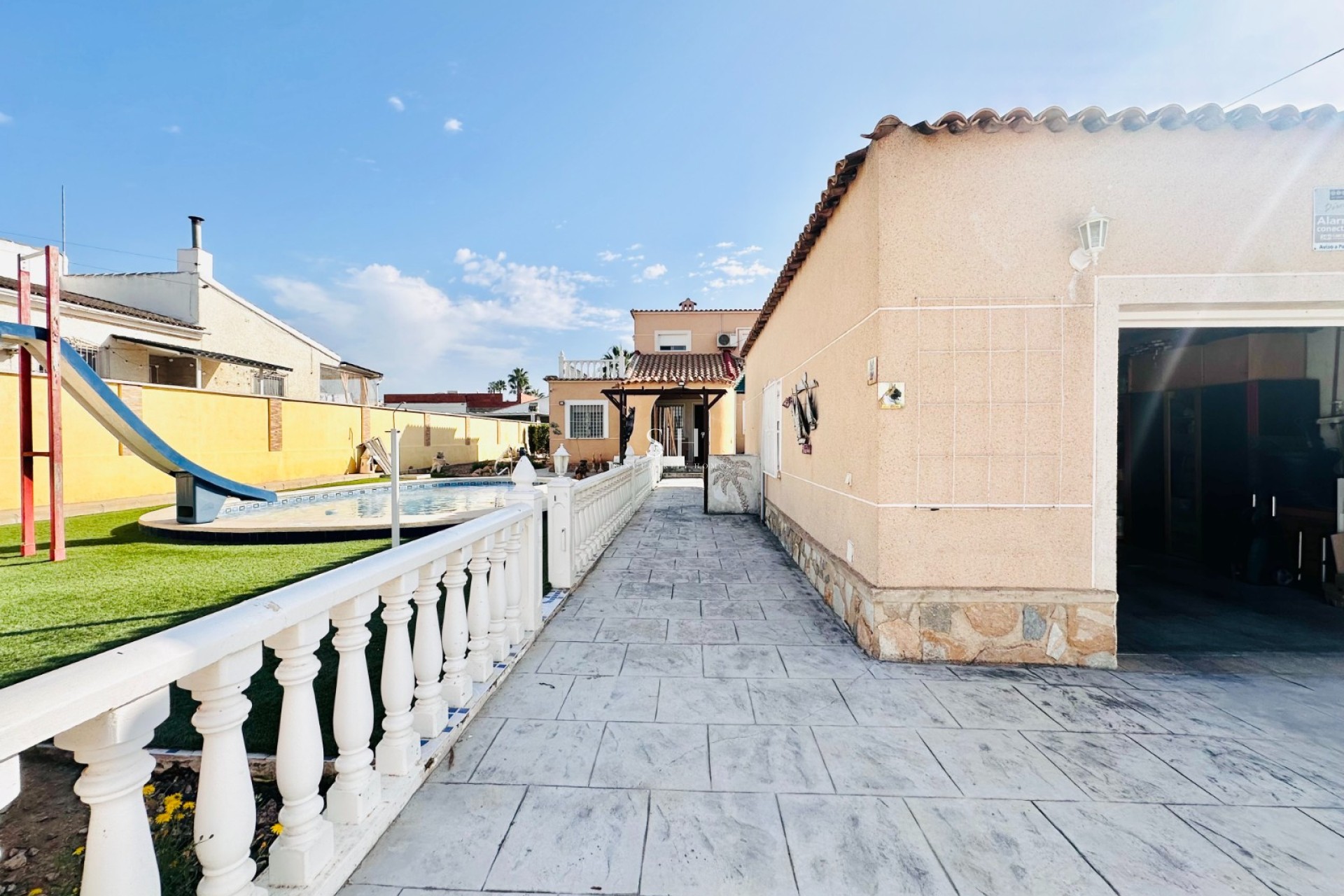 Перепродажа - Villa - Torrevieja - San Luis