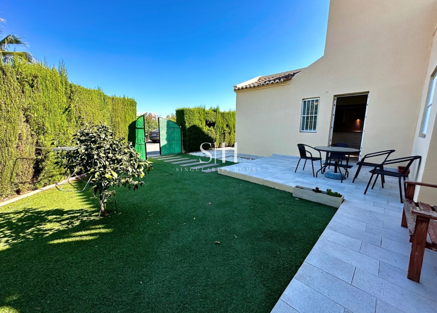 Перепродажа - Villa - Torrevieja - Torreta Florida