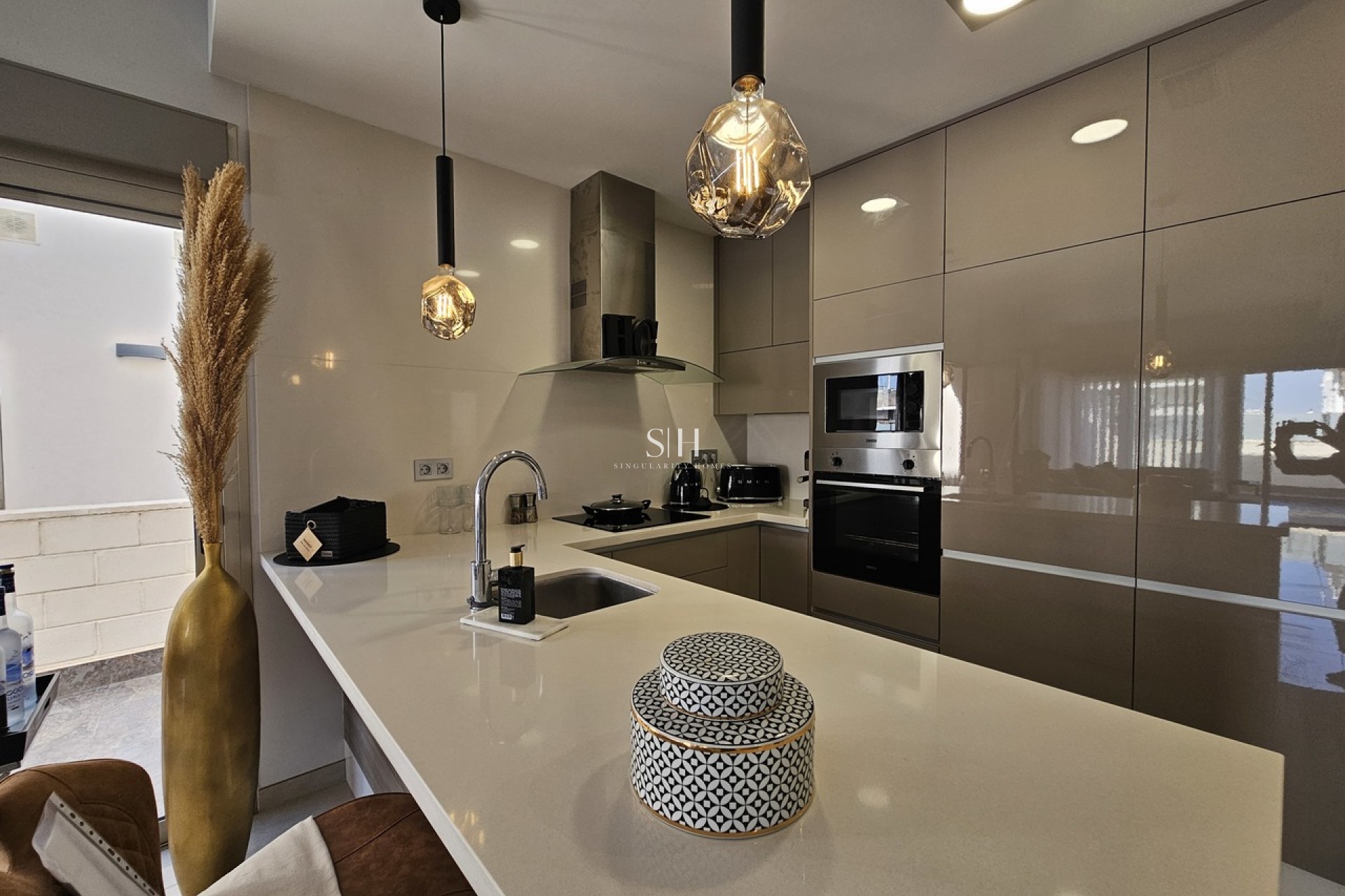 Перепродажа - Villa - Villamartin - Costa Blanca