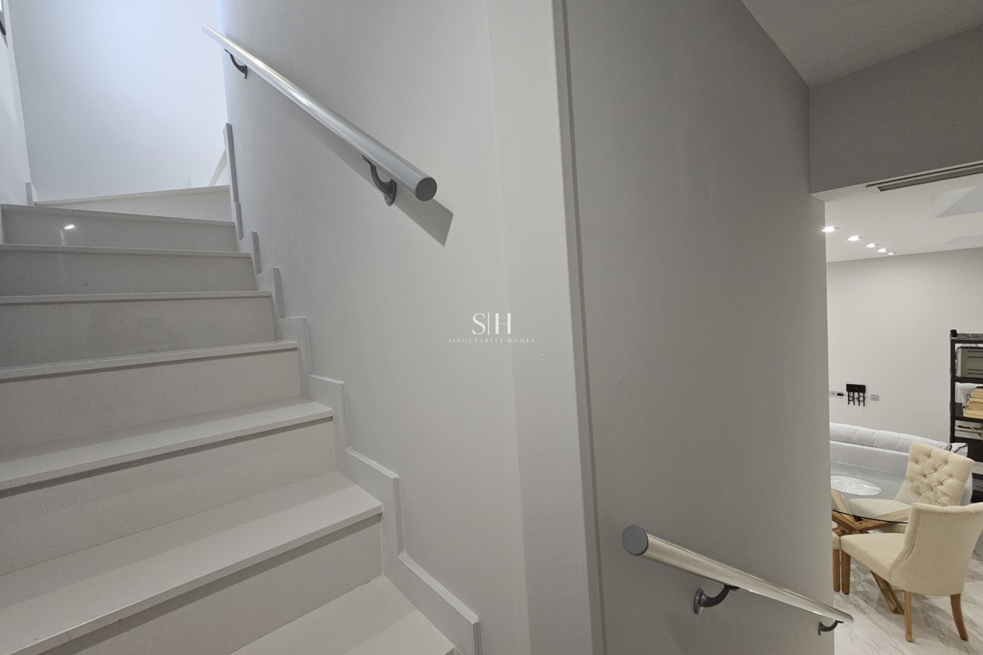 Перепродажа - Villa - Villamartin - Costa Blanca