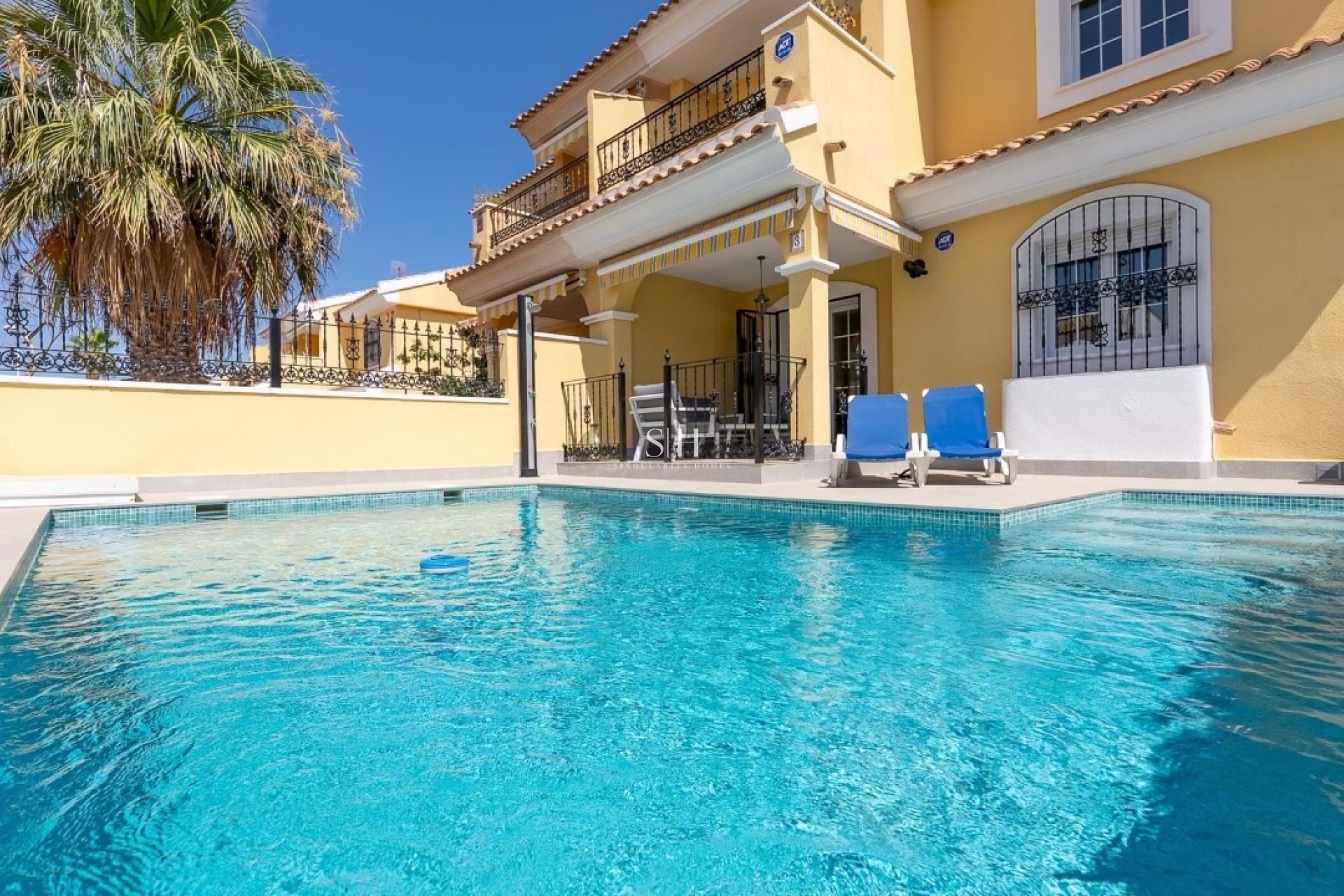 Перепродажа - Villa - Villamartin - Los Dolses