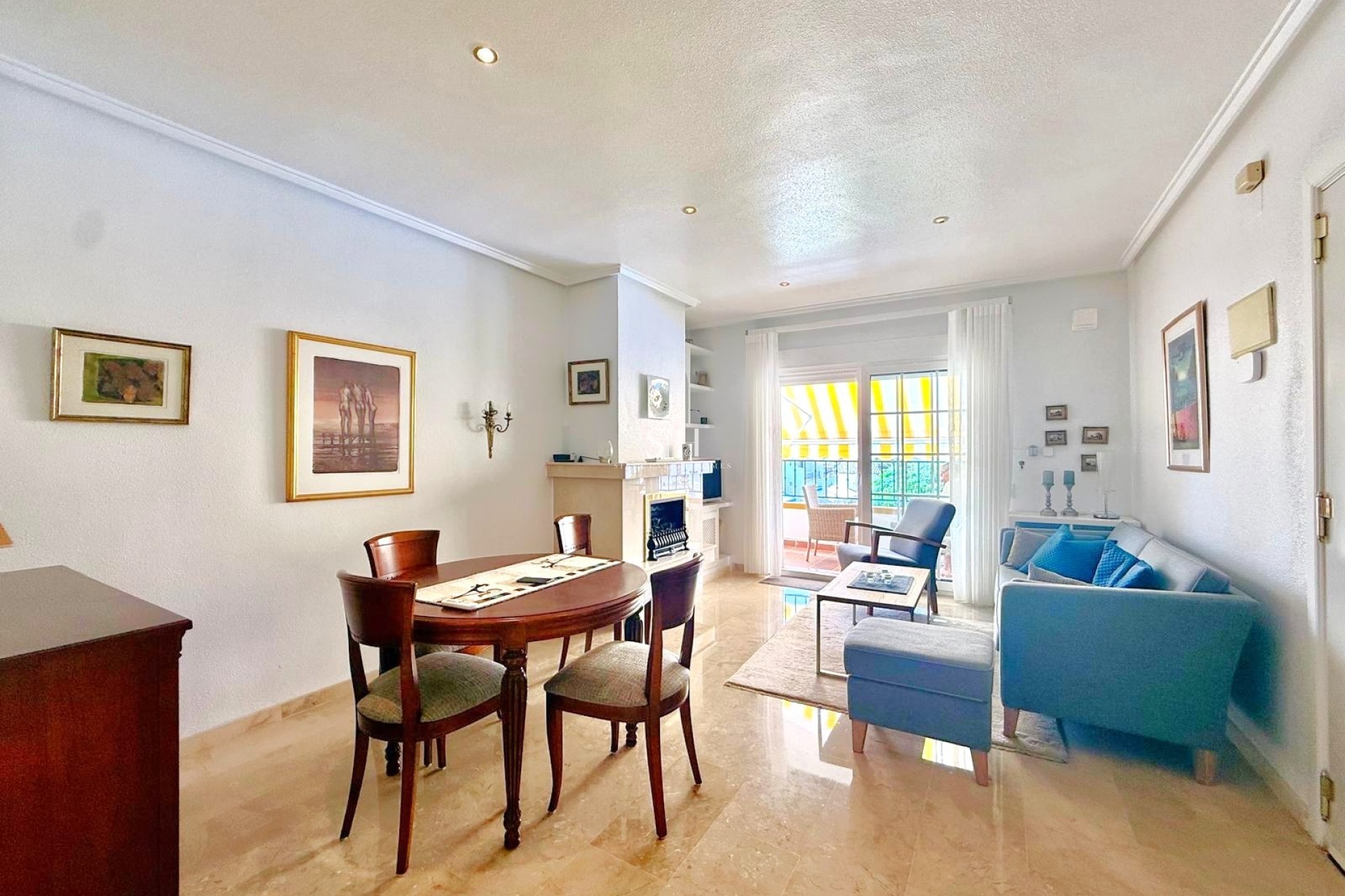 Resale - Apartament - Orihuela Costa - Los Dolses
