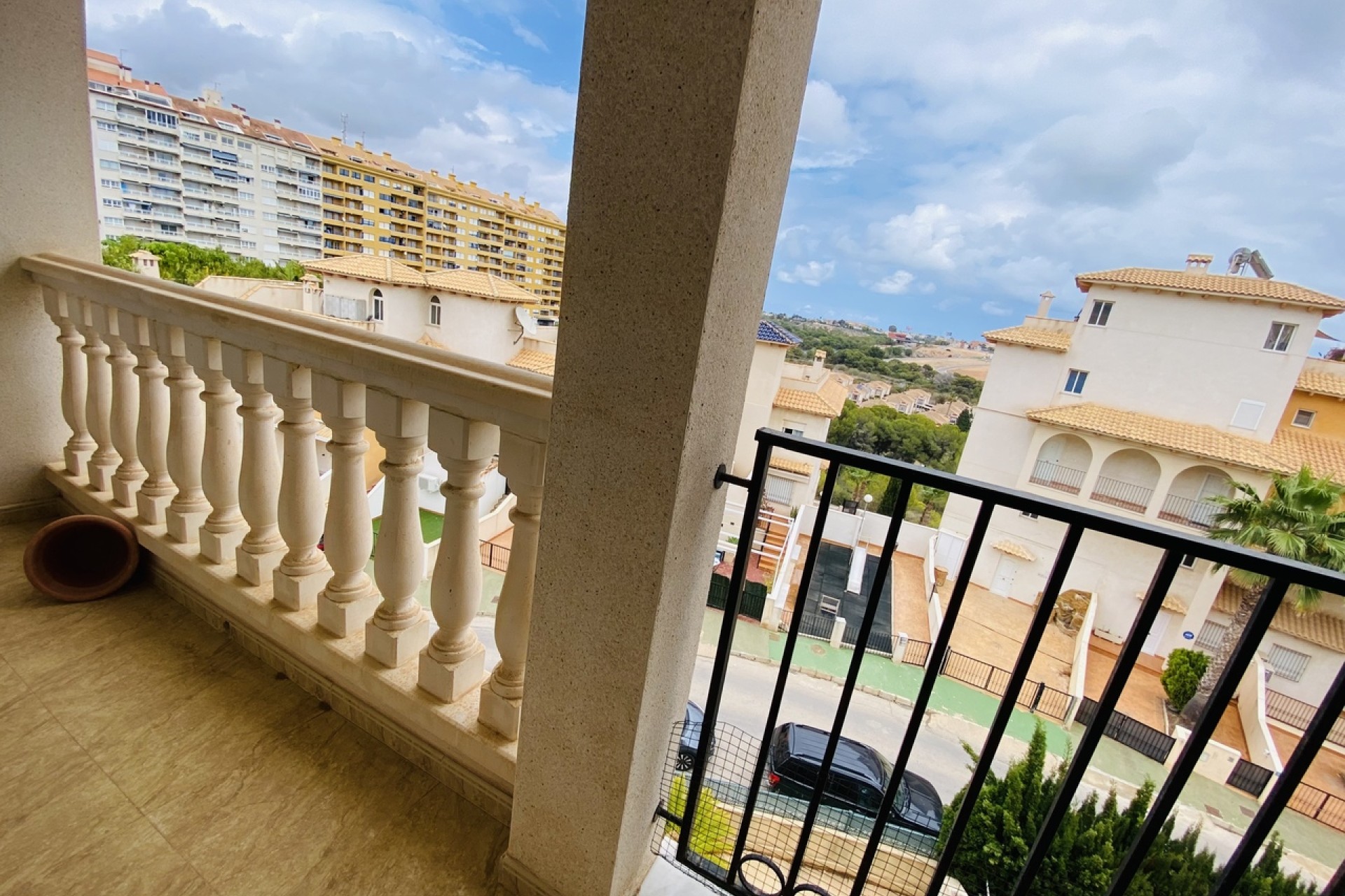 Resale - Apartment / flat - Campoamor - Costa Blanca