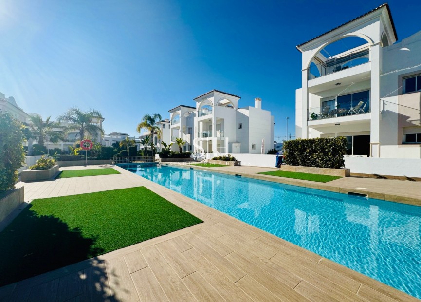 Resale - Apartment / flat - Ciudad Quesada