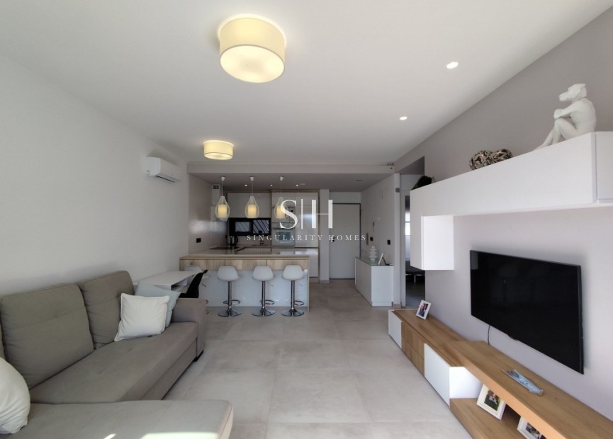 Resale - Apartment / flat - El Raso