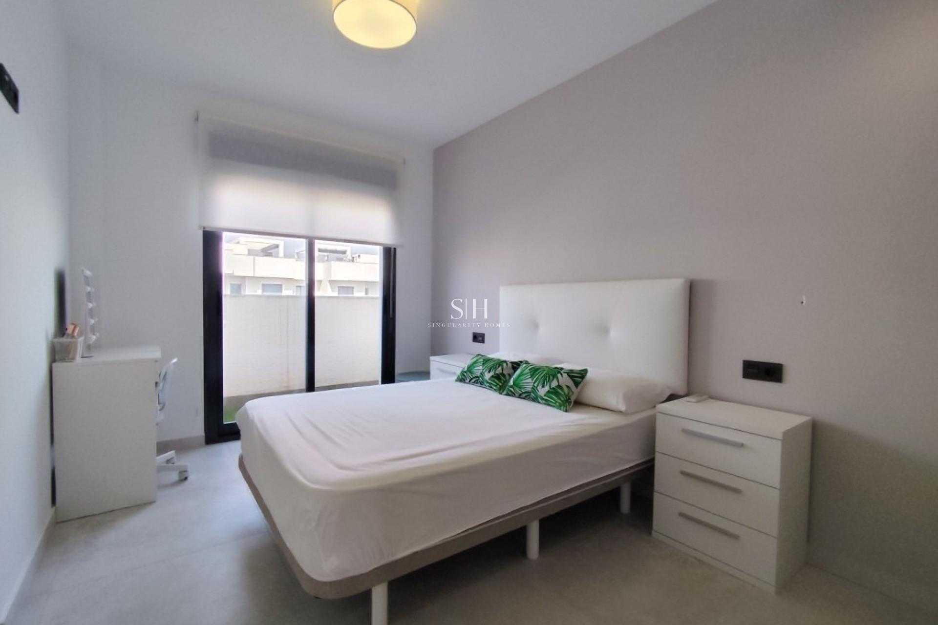 Resale - Apartment / flat - El Raso