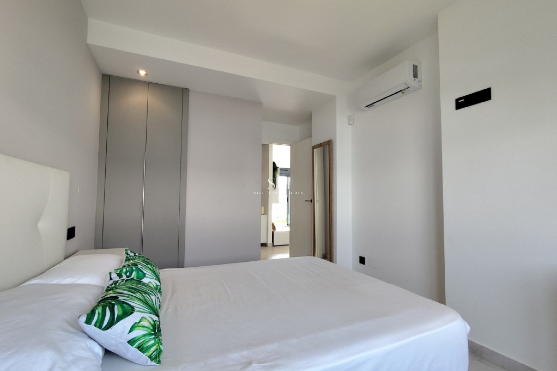 Resale - Apartment / flat - El Raso