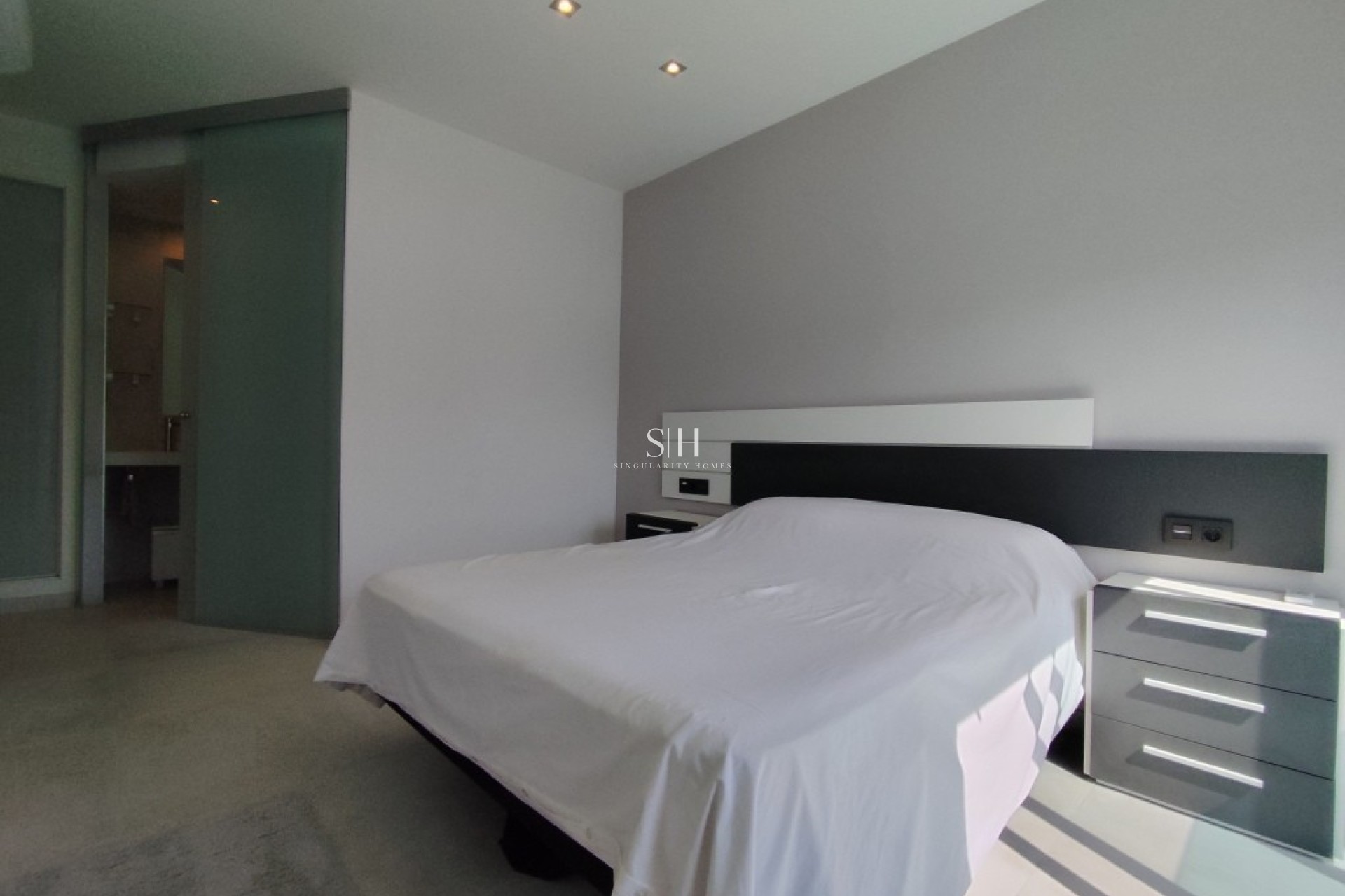 Resale - Apartment / flat - El Raso