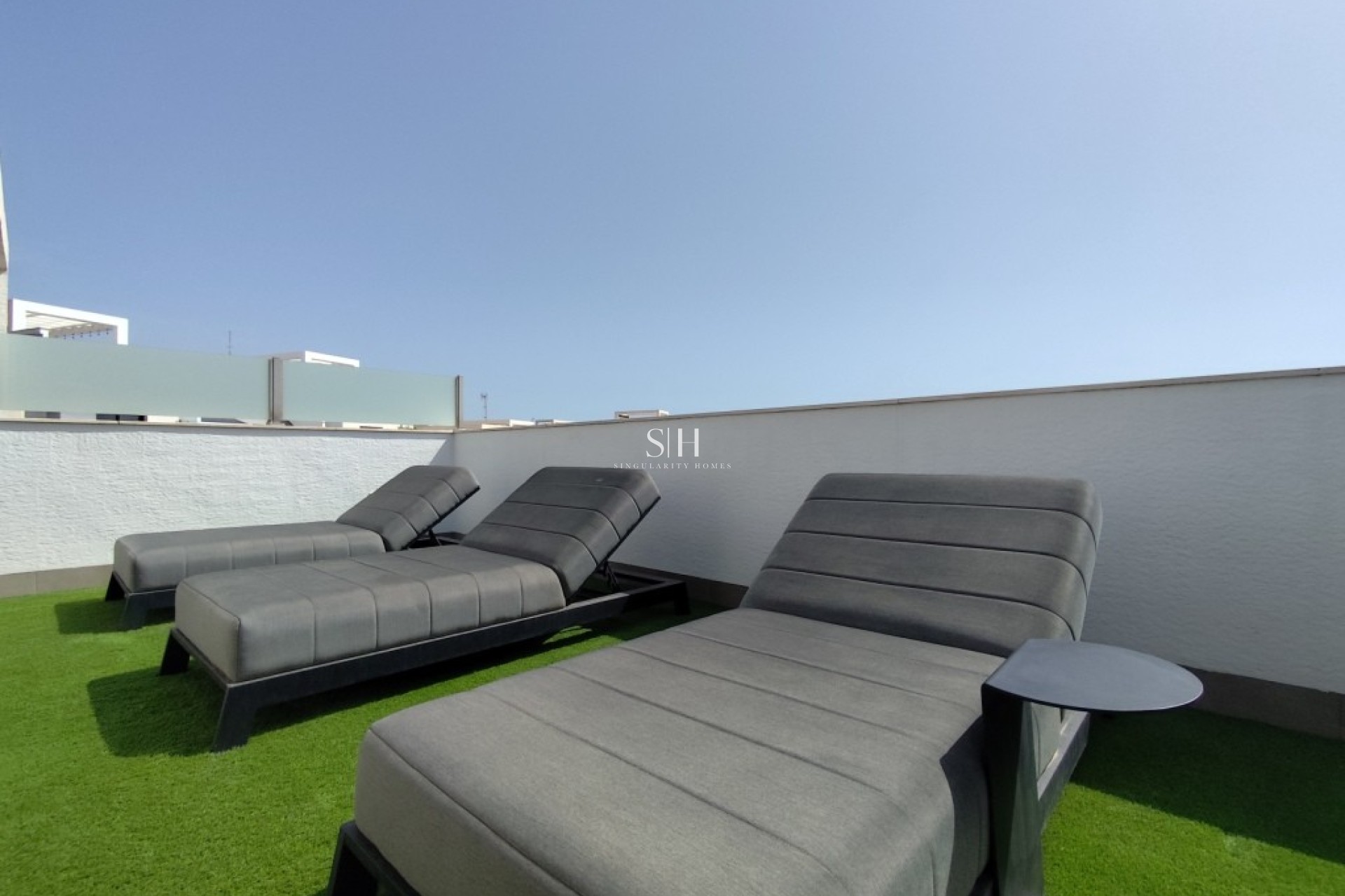 Resale - Apartment / flat - El Raso