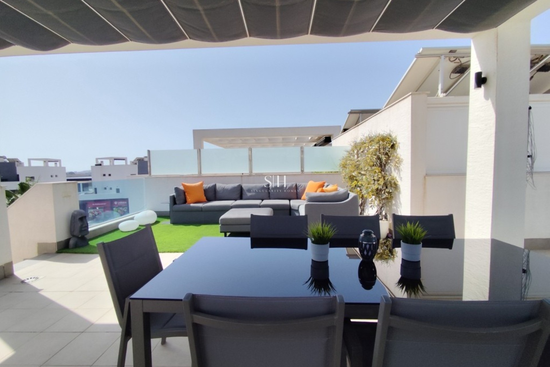 Resale - Apartment / flat - El Raso