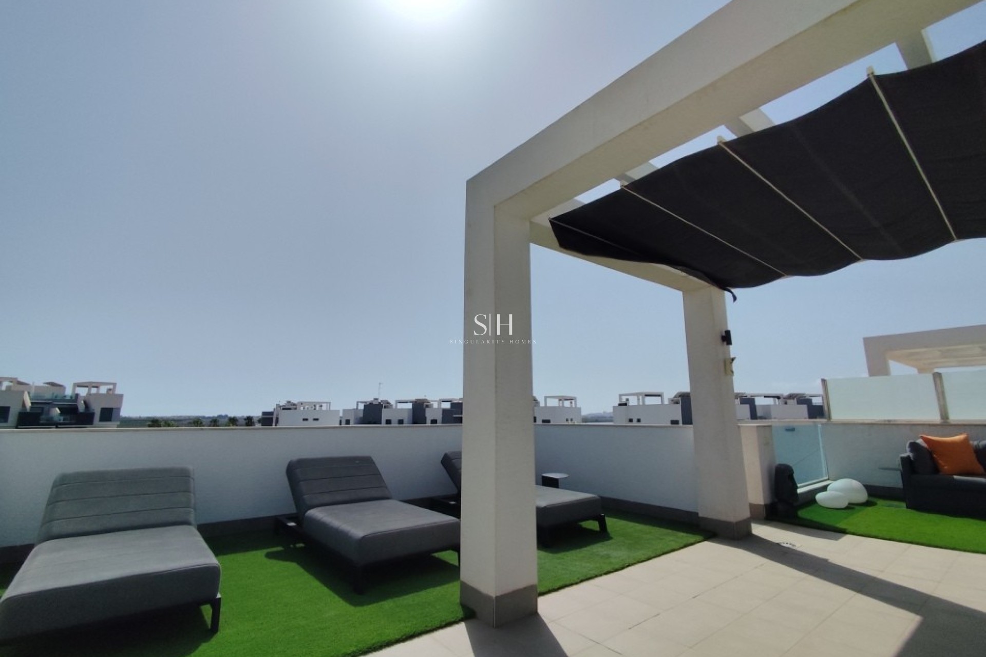 Resale - Apartment / flat - El Raso