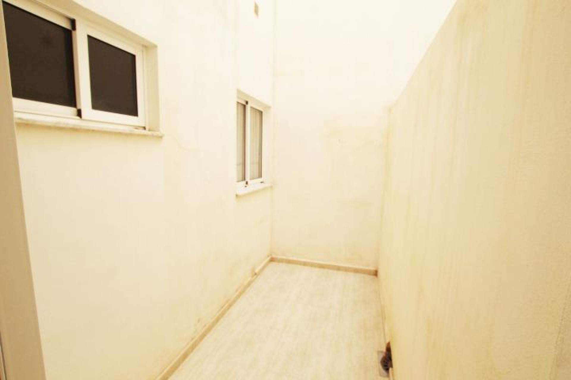 Resale - Apartment / flat - Guardamar del Segura - Calle Cartagena