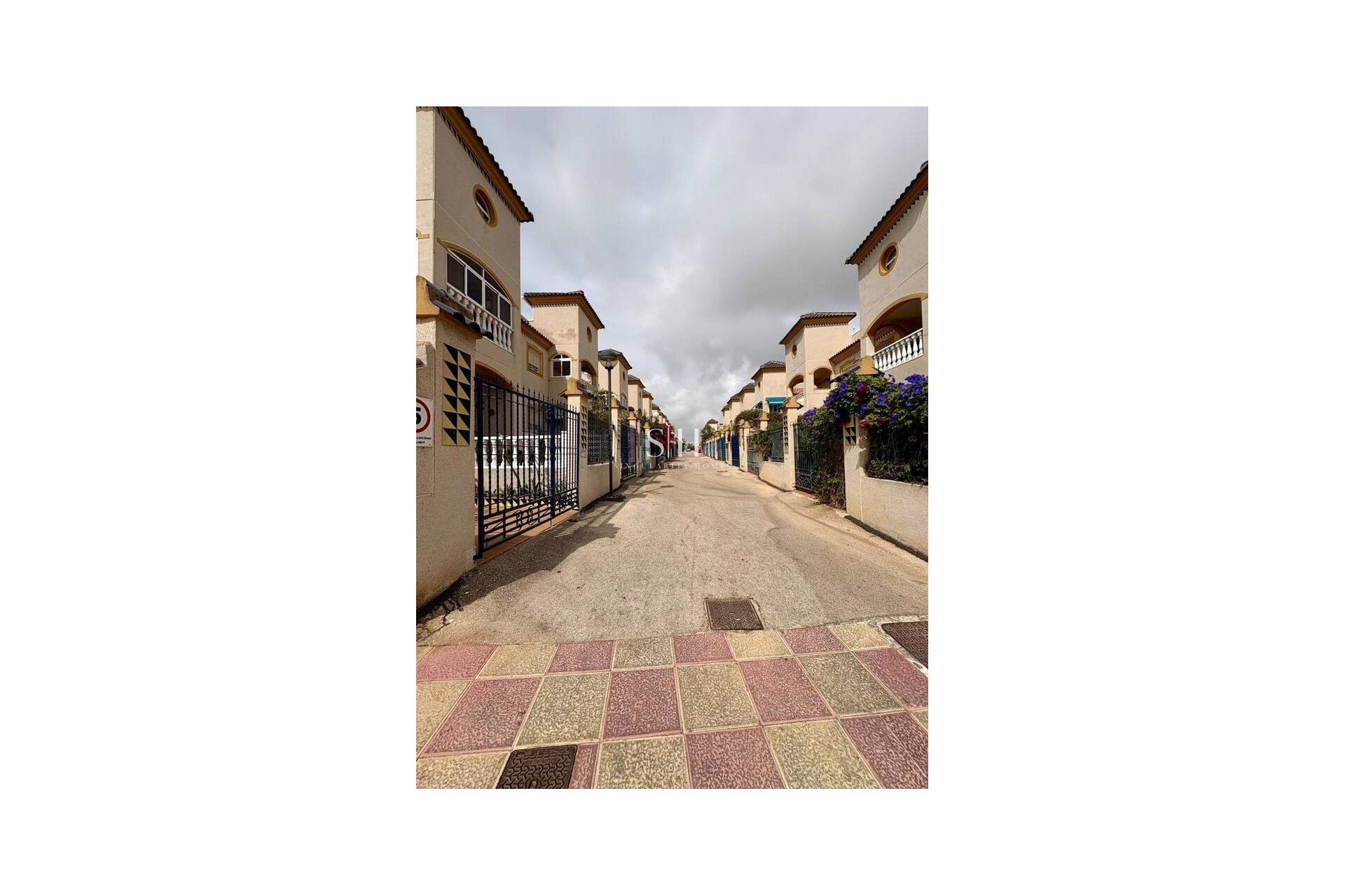 Resale - Apartment / flat - Guardamar del Segura - Costa Blanca