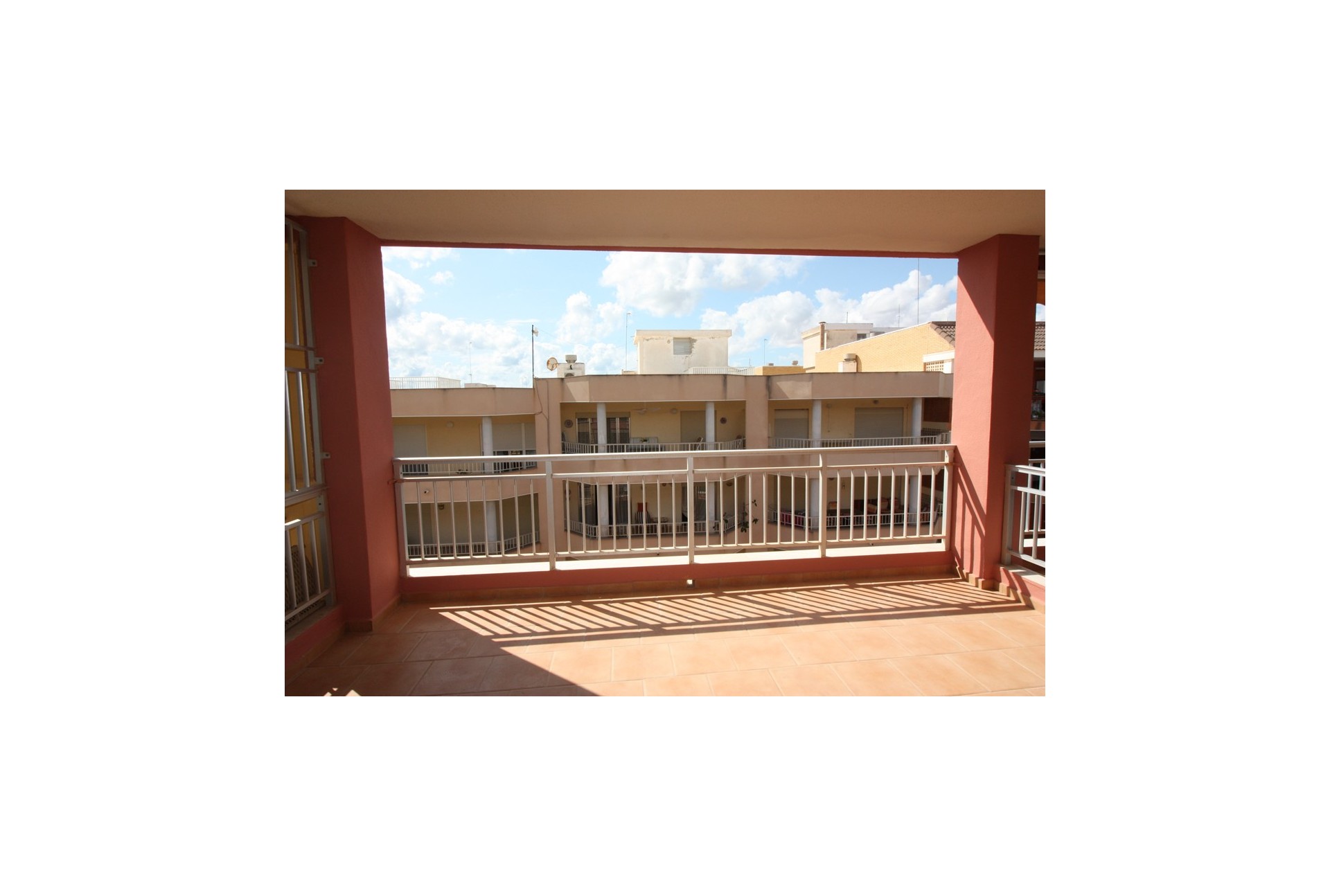 Resale - Apartment / flat - Guardamar del Segura - Costa Blanca