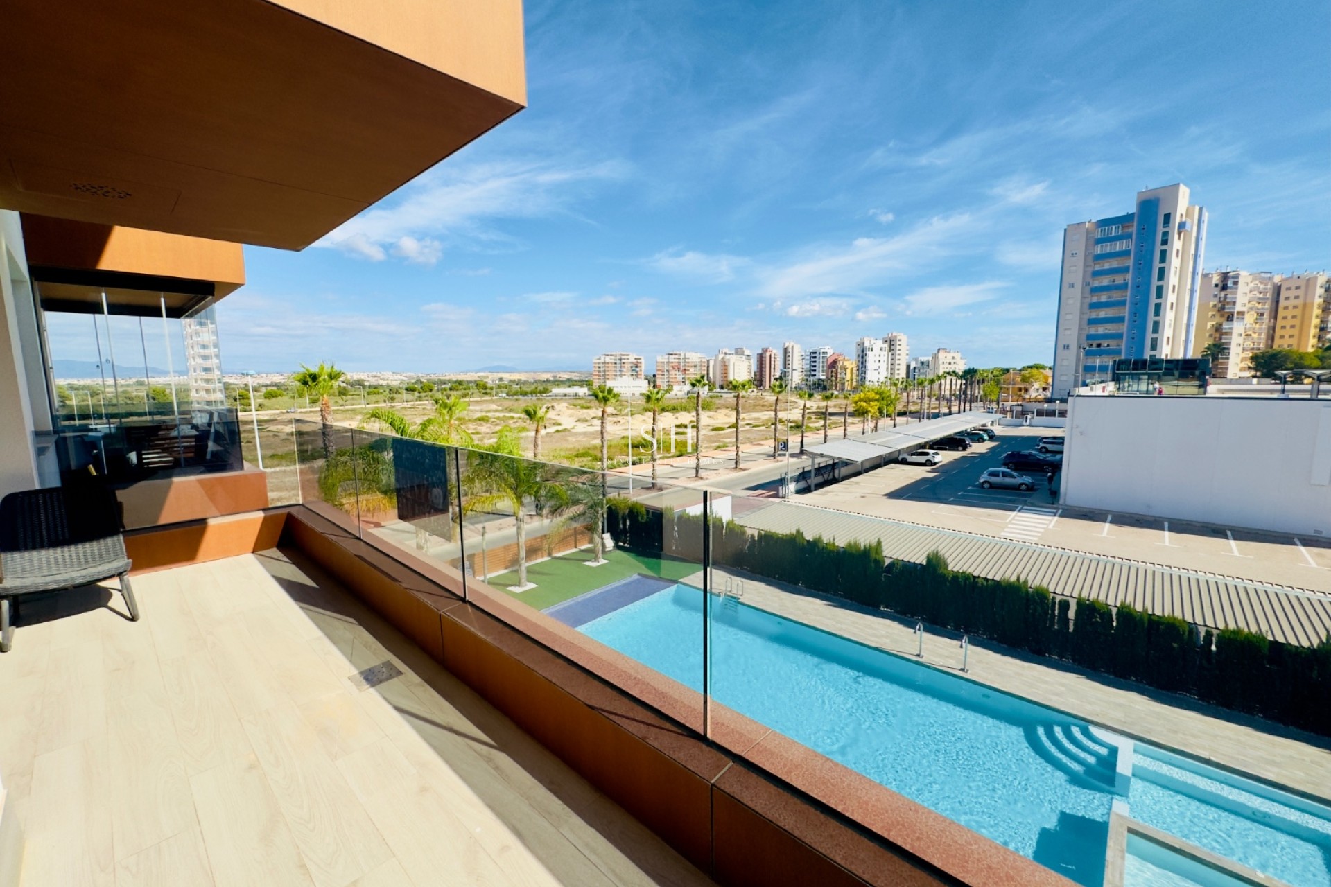 Resale - Apartment / flat - Guardamar del Segura - Puerto Deportivo