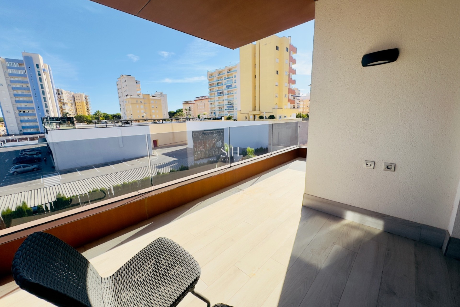 Resale - Apartment / flat - Guardamar del Segura - Puerto Deportivo
