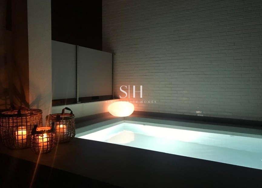 Resale - Apartment / flat - Guardamar del Segura - Puerto Deportivo