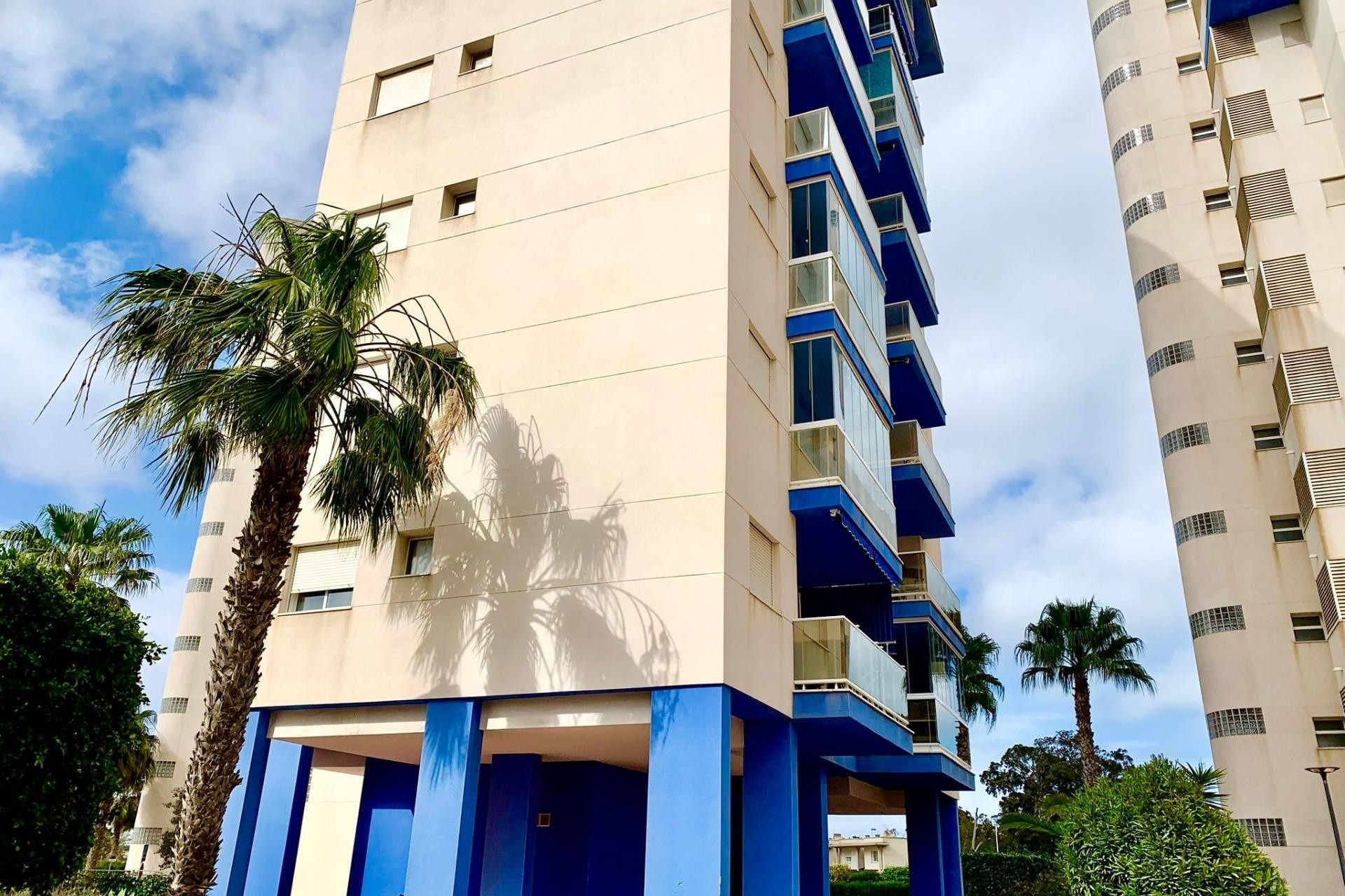 Resale - Apartment / flat - Guardamar del Segura - Puerto