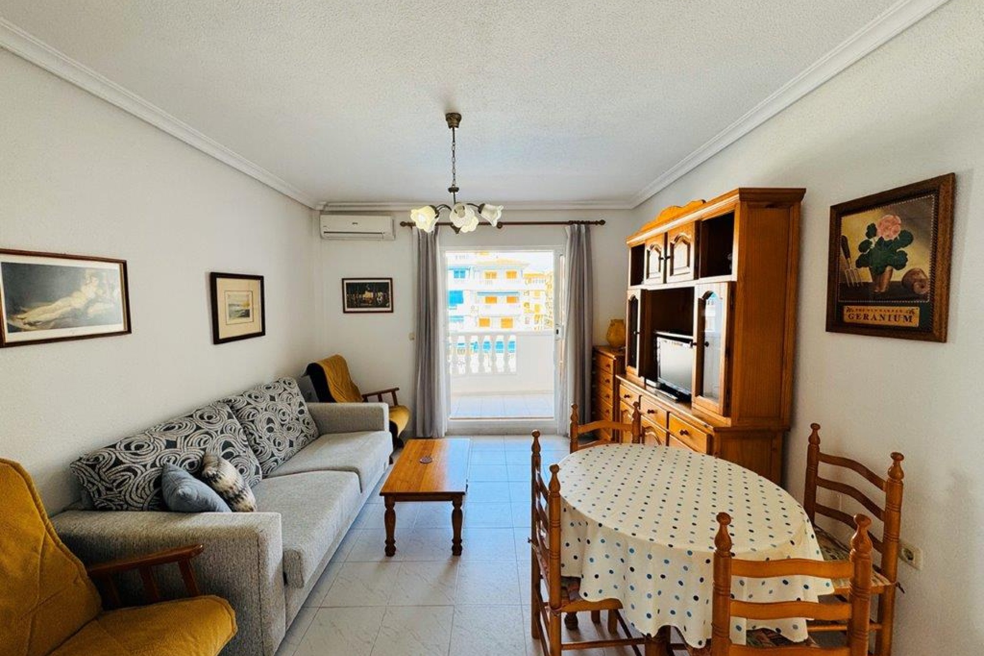 Resale - Apartment / flat - La Mata - Costa Blanca