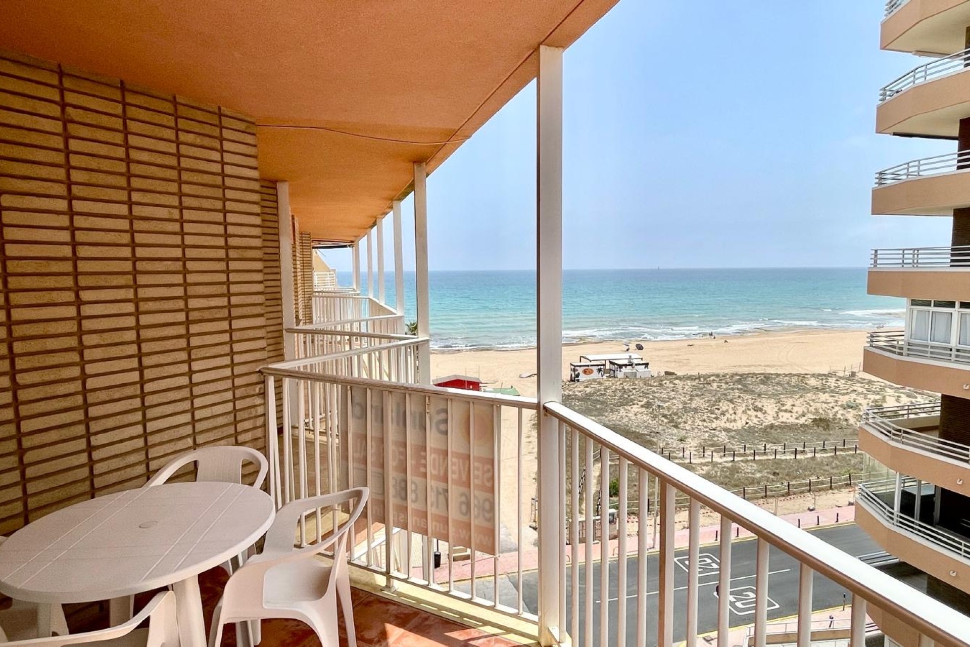 Resale - Apartment / flat - La Mata - Costa Blanca