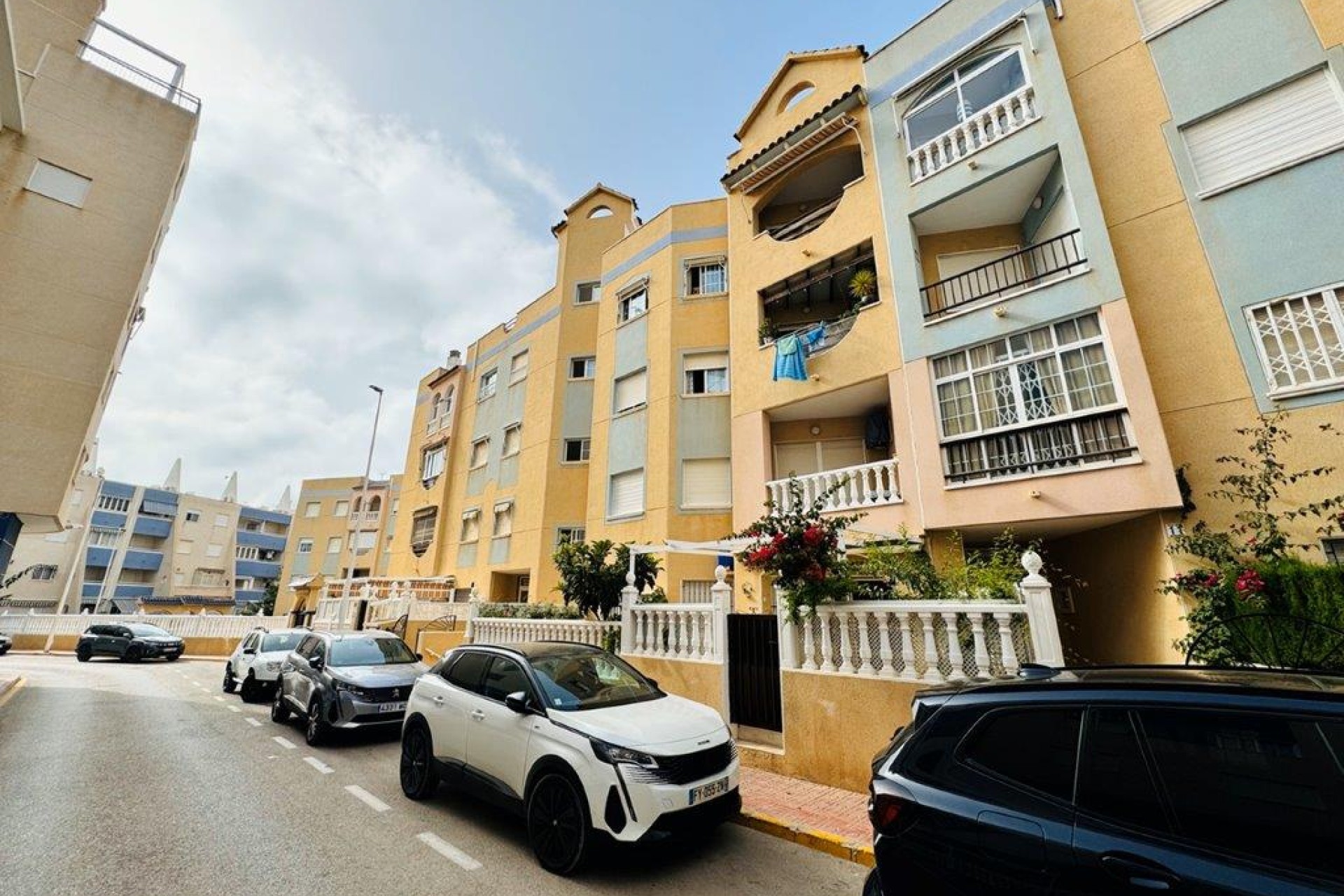 Resale - Apartment / flat - La Mata - Costa Blanca