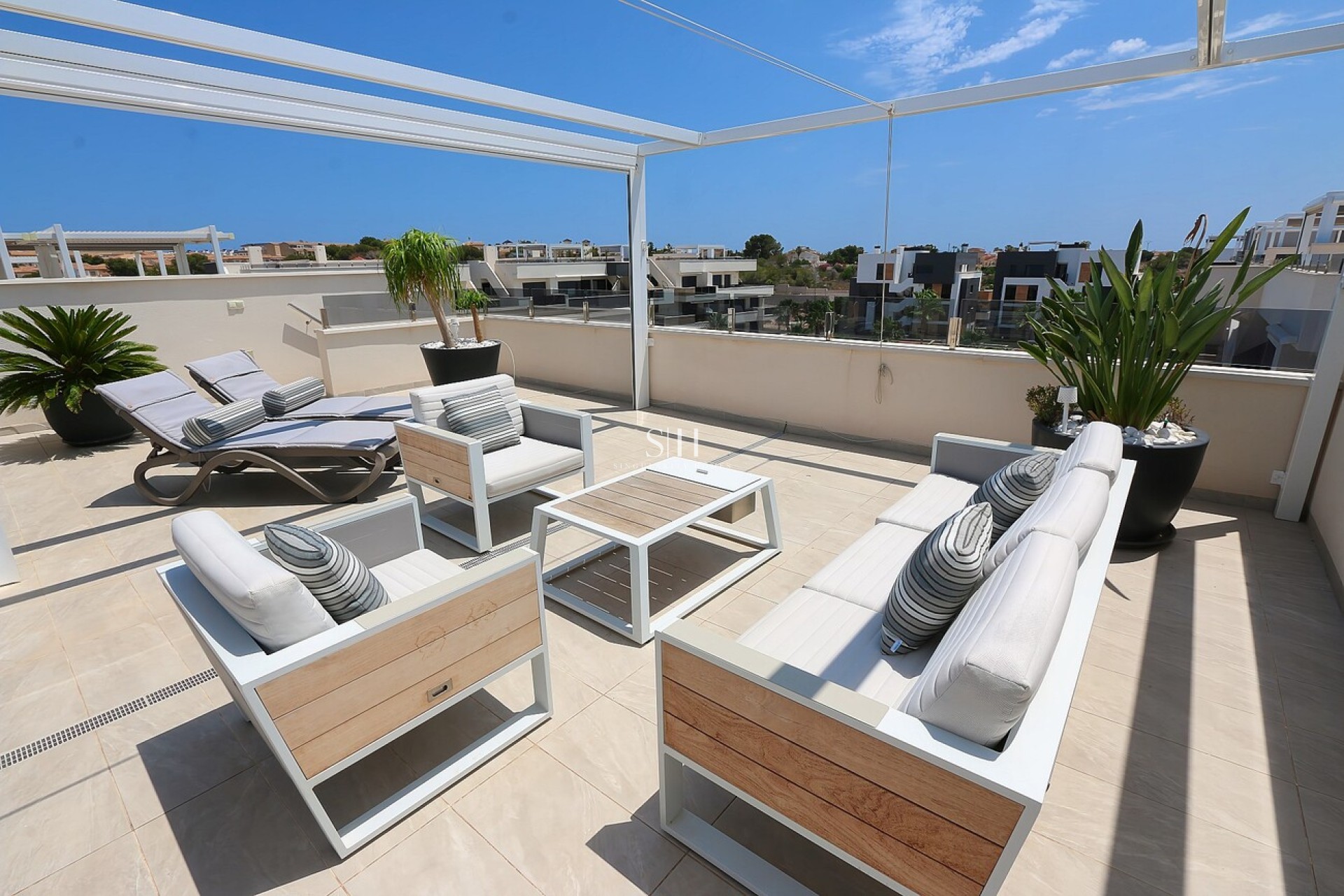 Resale - Apartment / flat - Los Altos - Costa Blanca