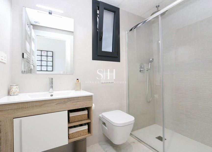 Resale - Apartment / flat - Los Altos - Costa Blanca