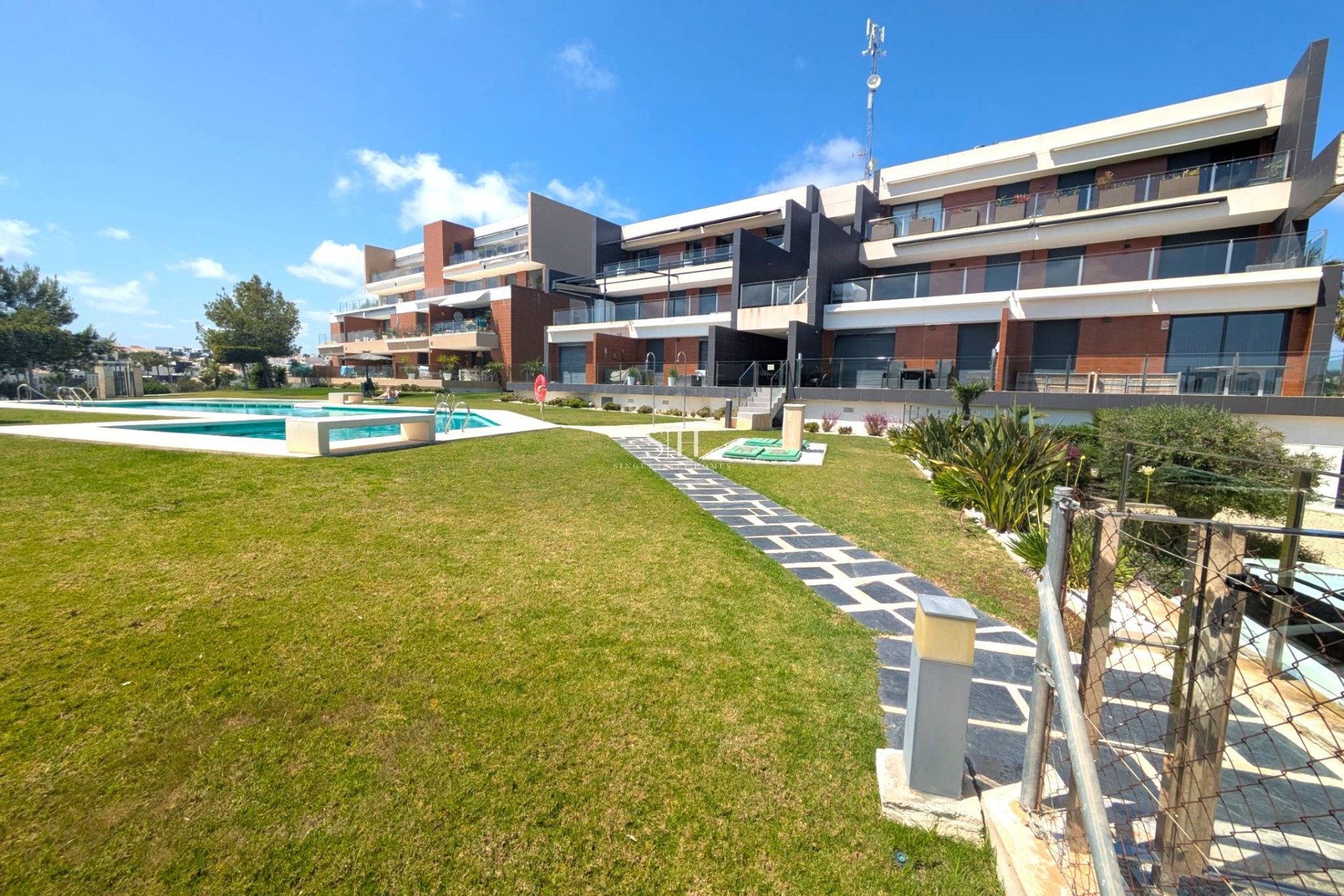 Resale - Apartment / flat - Los Dolses